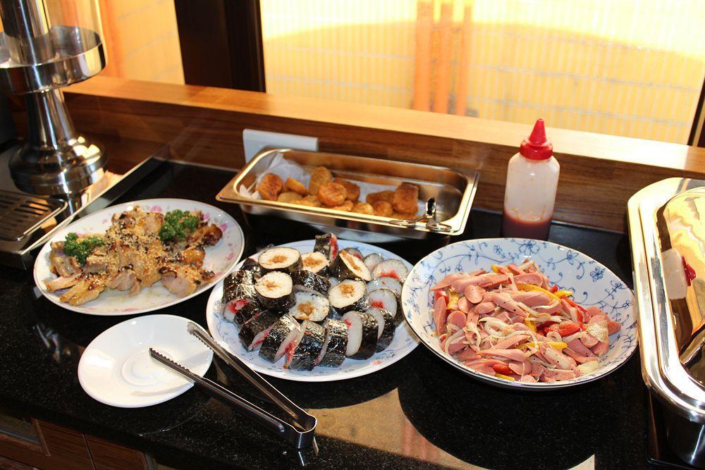 Lan Ting Business Inn Taipei Exterior photo