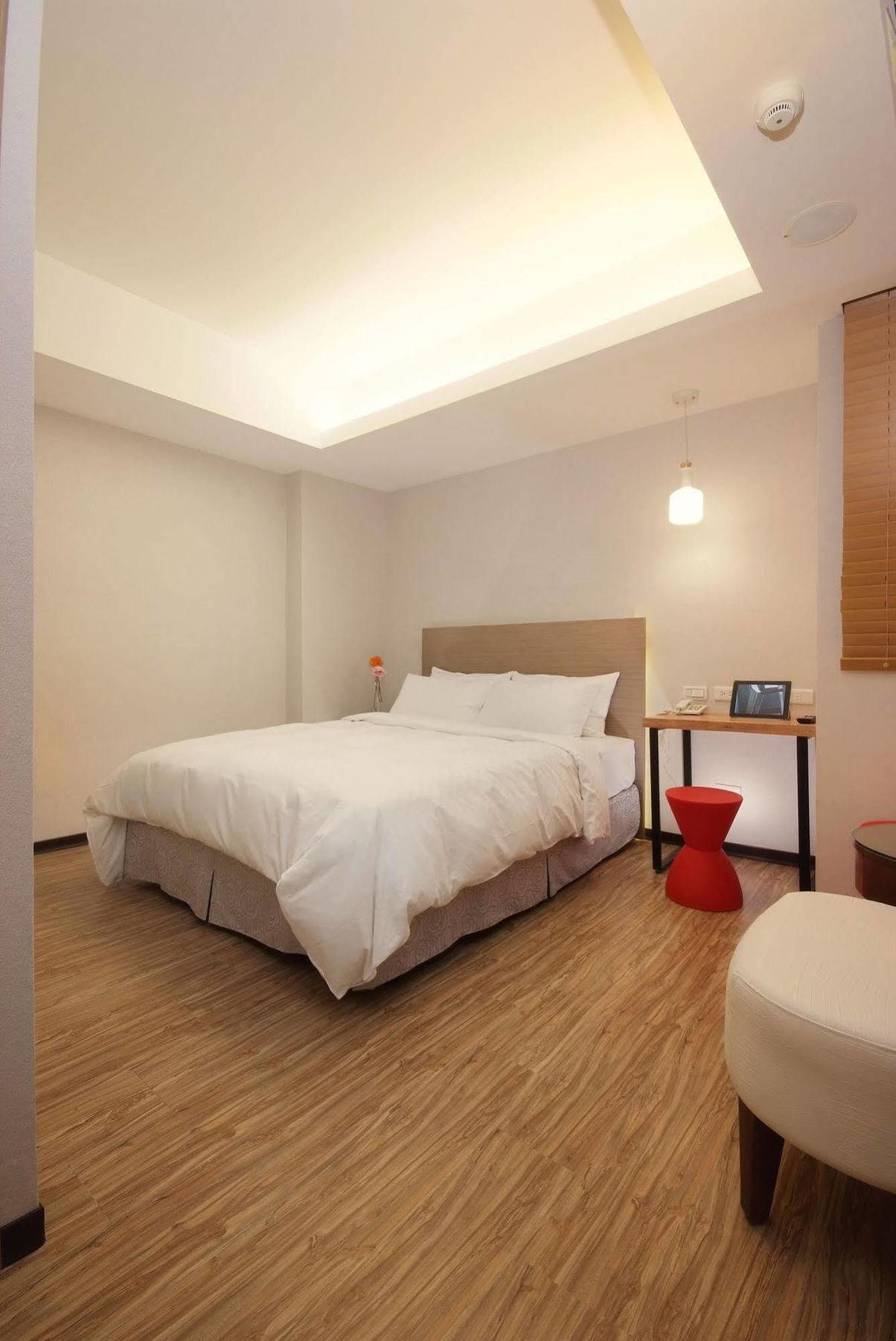 Lan Ting Business Inn Taipei Exterior photo