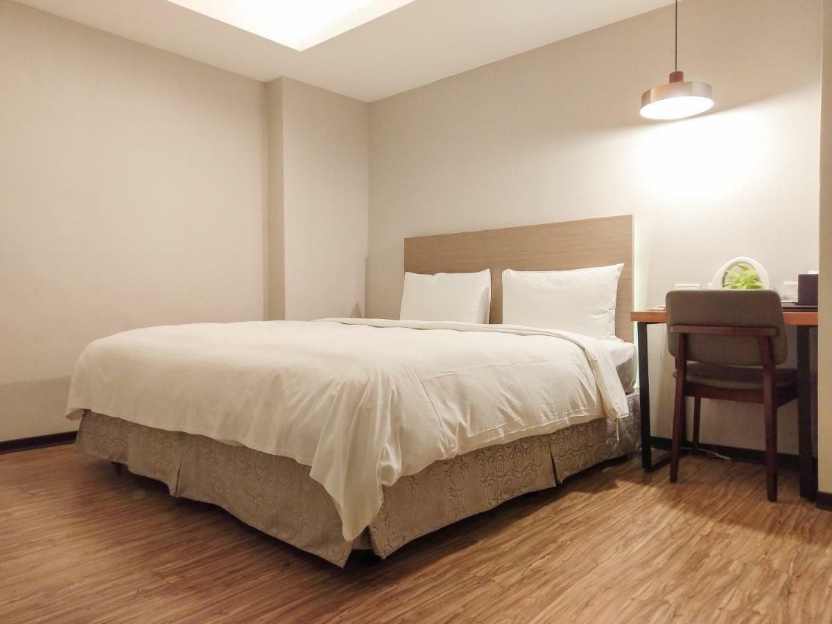 Lan Ting Business Inn Taipei Exterior photo
